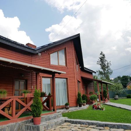 Коттедж "Пятое Колесо" 1 Lazeshchyna Extérieur photo