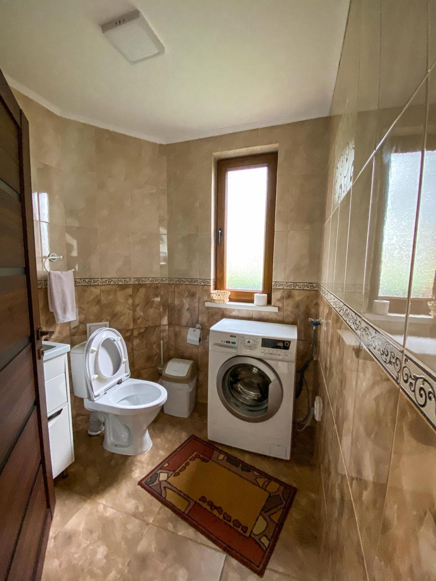 Коттедж "Пятое Колесо" 1 Lazeshchyna Extérieur photo